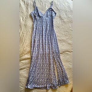 Urban Outfitters Floral Dress. Blue & White. Size S.